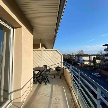 Apartment Jardin Des Maurines - Ensoleille, Piscine, Balcon, Parking Prive, Fibre Internet